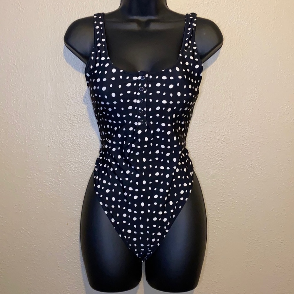 One piece swimsuit